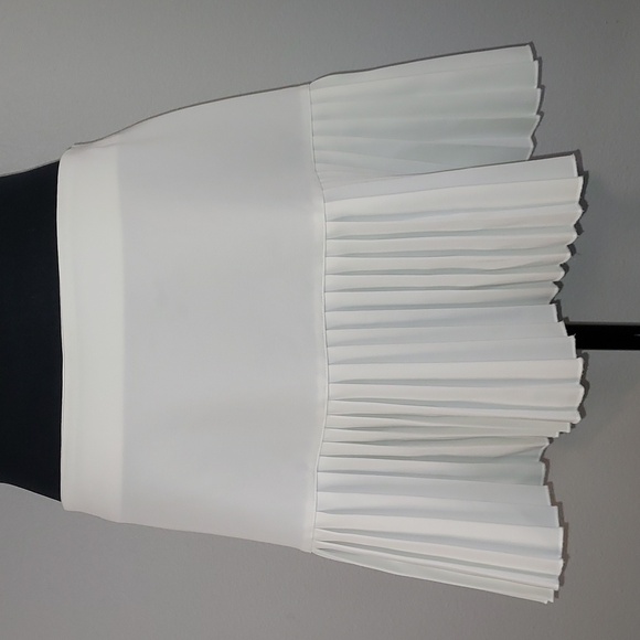 Vintage Studio Y White Pleated Tennis Academia Skirt Made in USA Size 11/12 - Picture 1 of 6